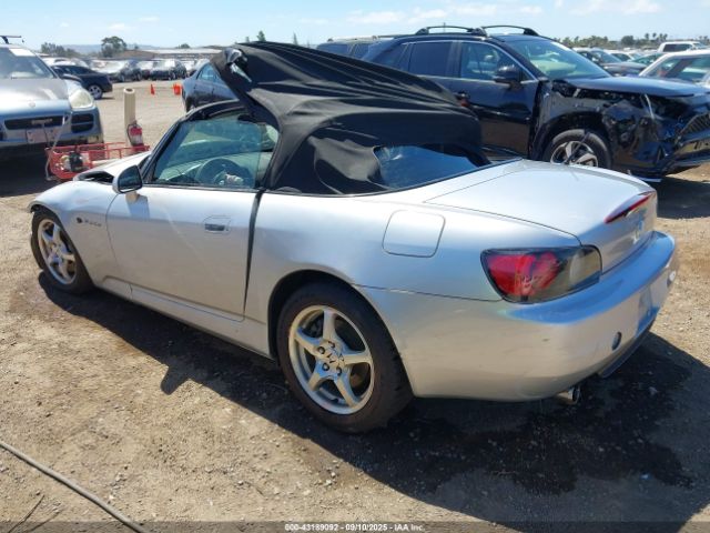 2002 HONDA S2000 JHMAP11442T006536 Photo 2