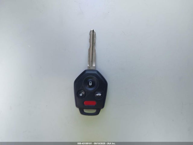 Subaru naturally aspirated 2018 JF2GTABC1J8324839 Image 11
