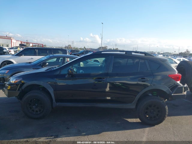 Subaru naturally aspirated 2018 JF2GTABC1J8324839 Image 14