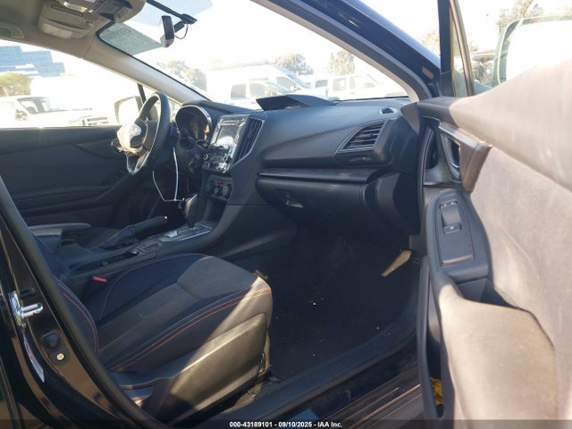 Subaru naturally aspirated 2018 JF2GTABC1J8324839 Image 5