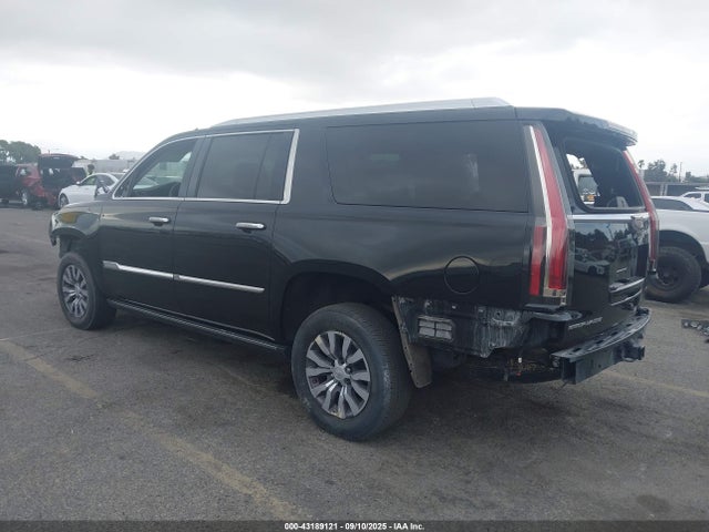 2016 CADILLAC ESCALADE ESV 1GYS3JKJ5GR298508 Photo 2
