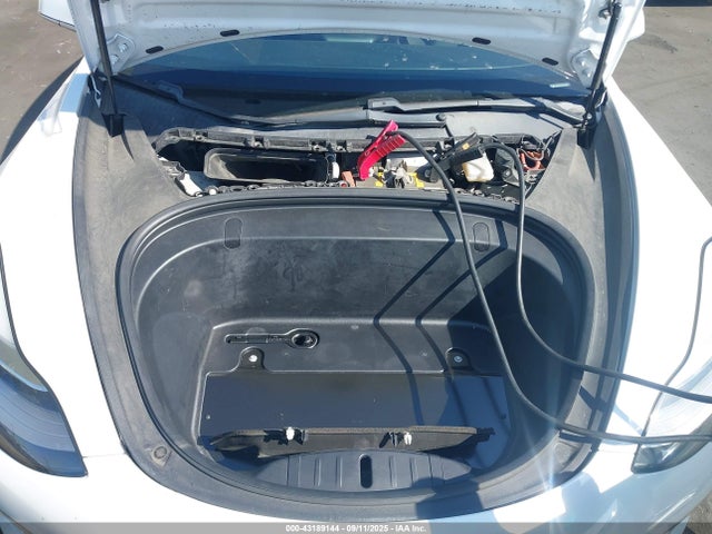 Tesla 2018 2018 5YJ3E1EAXJF040286 Image 10