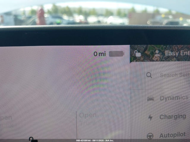 Tesla 2018 2018 5YJ3E1EAXJF040286 Image 18