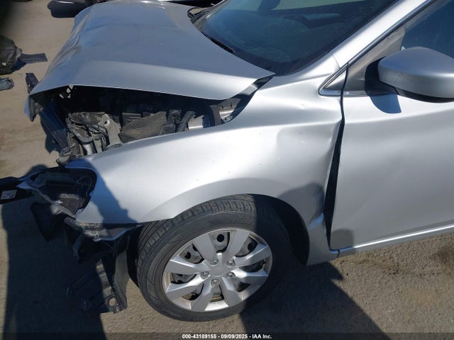 3N1AB7AP8JY253810 Nissan 2018
