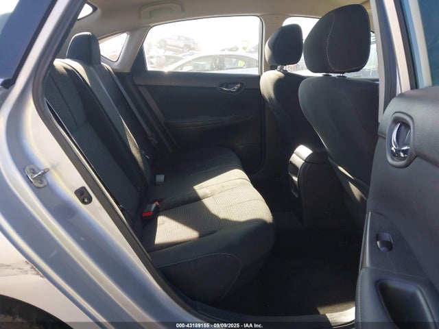 3N1AB7AP8JY253810 Nissan 2018