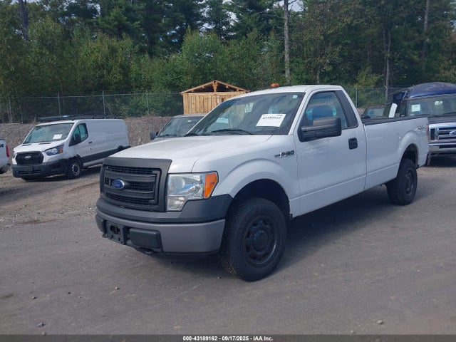 Ford 2014 2014 1FTMF1EM2EKE26754 Image 2