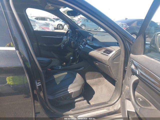 WBXHT3Z31G4A50276 BMW X1