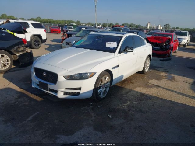 2019 JAGUAR XE SAJAR4FX6KCP52634 Photo 1