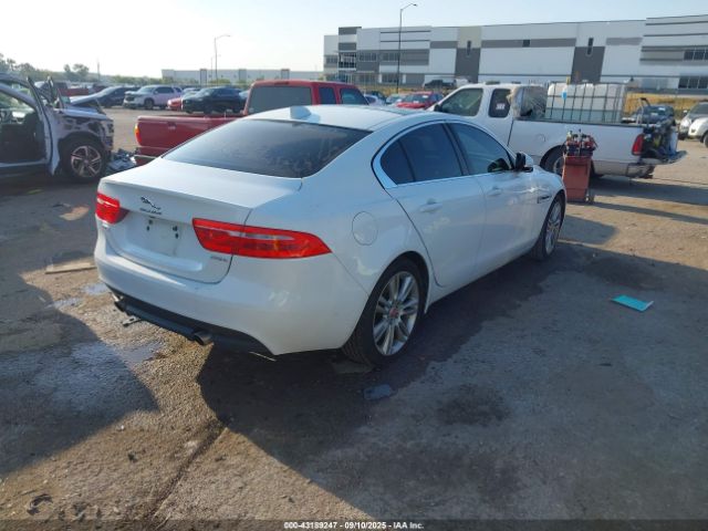 2019 JAGUAR XE SAJAR4FX6KCP52634 Photo 3