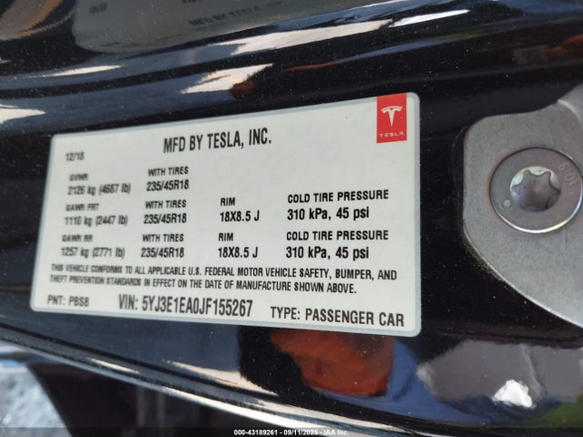 2018 TESLA MODEL 3 5YJ3E1EA0JF155267 Photo 8