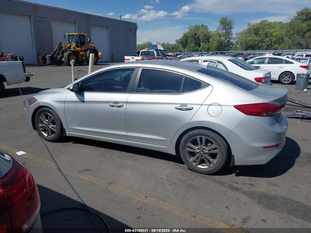 Hyundai mpi nu 2018 5NPD84LF6JH226419 Image 14