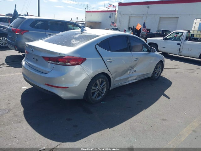 Hyundai mpi nu 2018 5NPD84LF6JH226419 Image 4