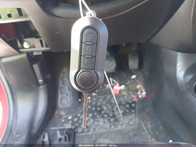 2014 FIAT 500L ZFBCFABH2EZ024133 Photo 10