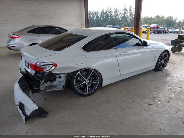 WBA4W9C58KAG89858 BMW 440I