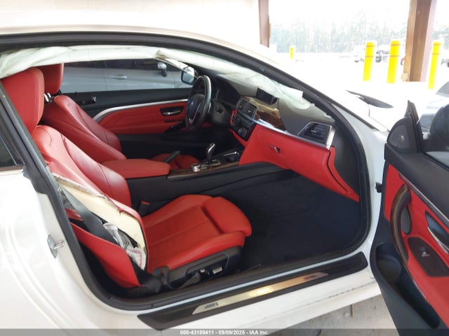 WBA4W9C58KAG89858 BMW 440I