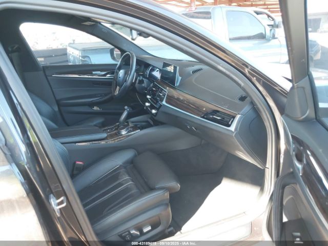 2017 BMW 540I WBAJE5C3XHG916824 Photo 4