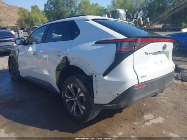 2024 TOYOTA BZ4X JTMABACA1RA087164 Photo 2