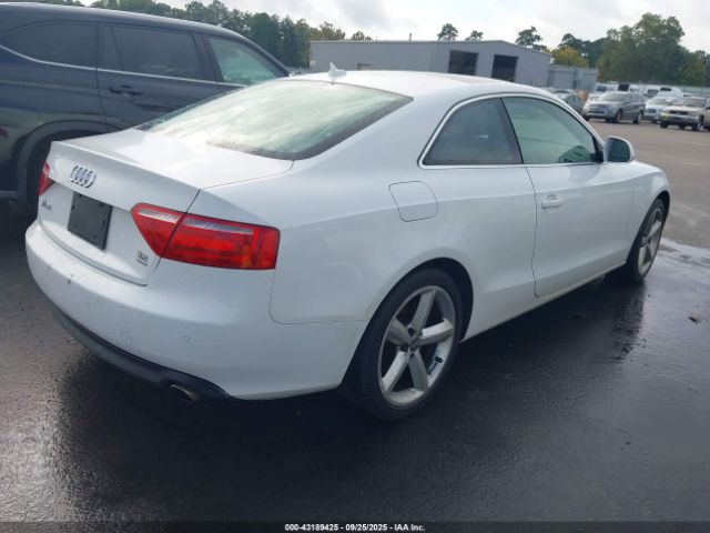 2009 AUDI A5 WAUDK78T79A045332 Photo 3