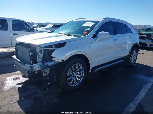 2022 CADILLAC XT4 1GYFZCR49NF113659 Photo 1
