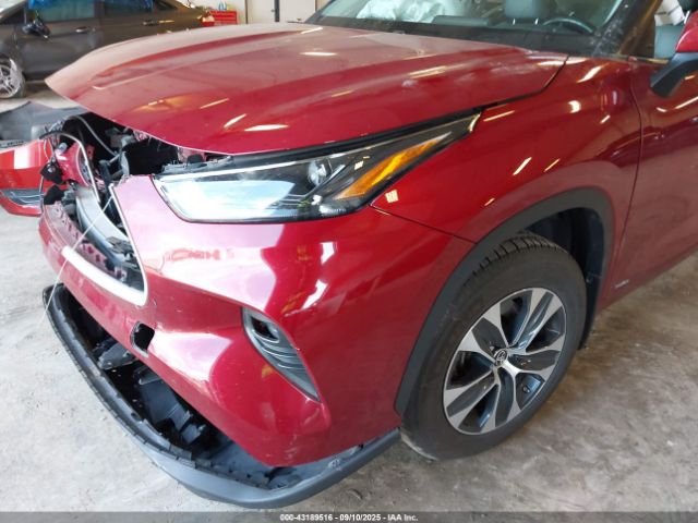 2022 TOYOTA HIGHLANDER 5TDHBRCHXNS539684 Photo 5