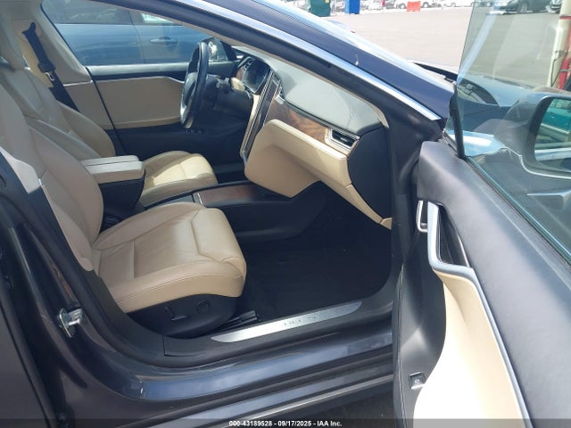 Tesla 2017 2017 5YJSA1E26HF209326 Image 5