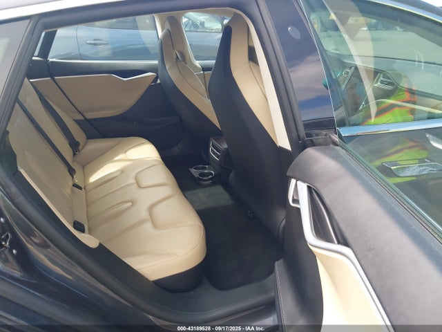 Tesla 2017 2017 5YJSA1E26HF209326 Image 8