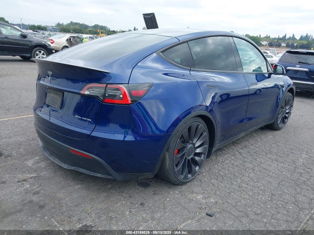 2020 TESLA MODEL Y 5YJYGDEF6LF057036 Photo 3