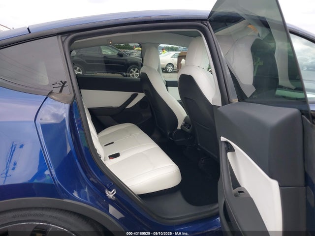 2020 TESLA MODEL Y 5YJYGDEF6LF057036 Photo 7