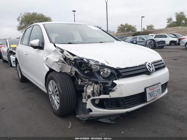 Volkswagen 2014 2014 WVWDB7AJ8EW005284 Image 6