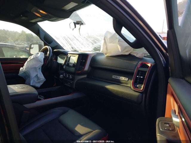 1C6SRFET9KN906181 RAM 1500