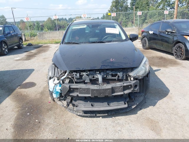 3MYDLBZV6GY111575 Scion p5v