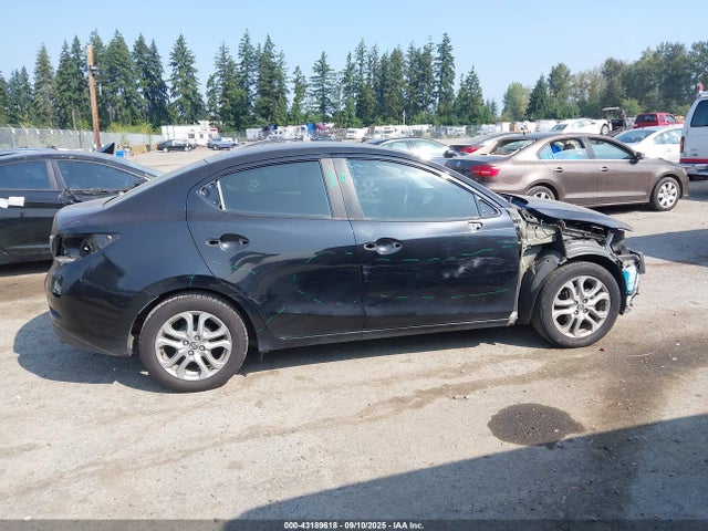 3MYDLBZV6GY111575 Scion p5v
