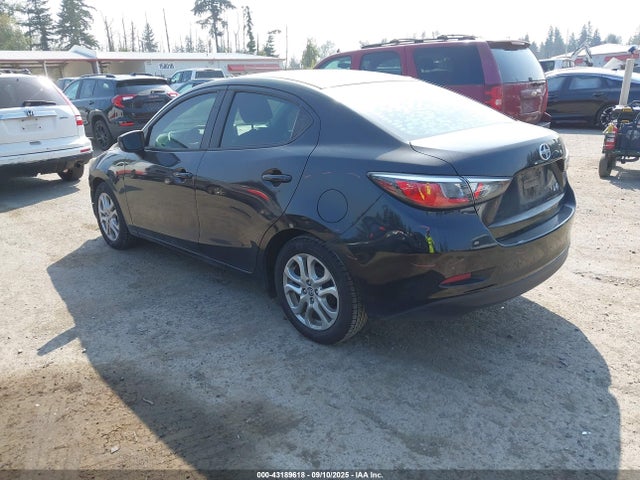 3MYDLBZV6GY111575 Scion p5v