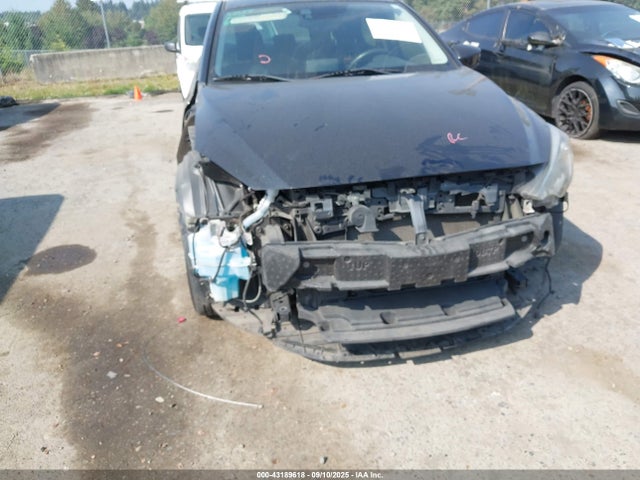 3MYDLBZV6GY111575 Scion p5v