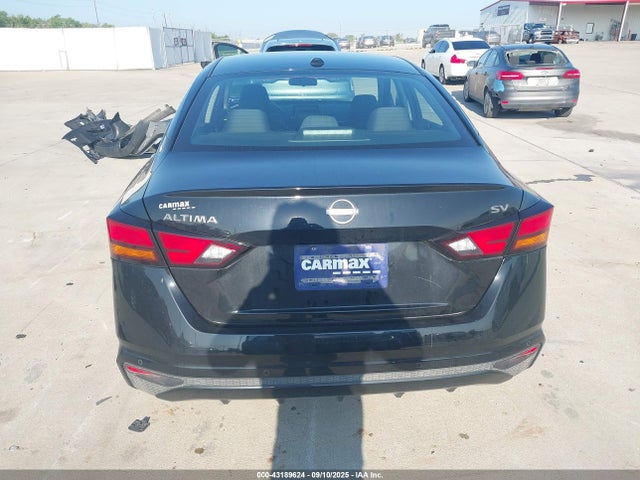 Nissan 2023 2023 1N4BL4DV7PN347194 Image 16