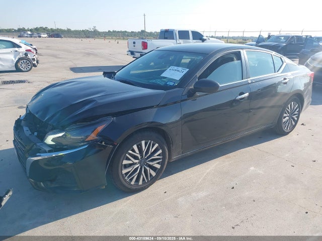Nissan 2023 2023 1N4BL4DV7PN347194 Image 2