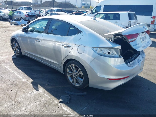 5NPD84LF3HH055882 Hyundai Elantra