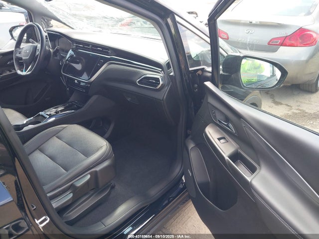 1G1FX6S05P4120152 Chevrolet 2023