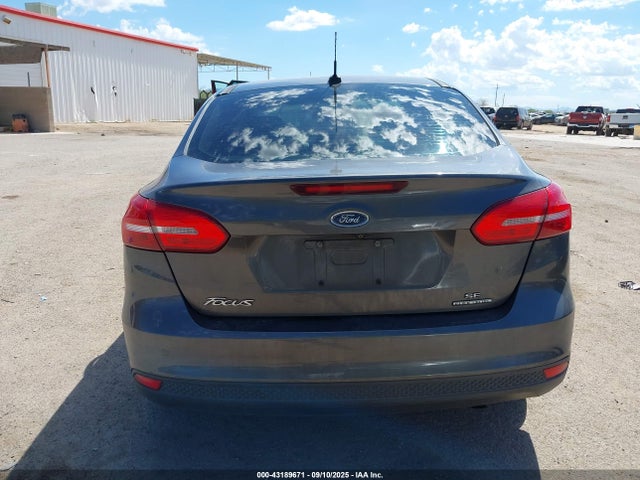 Ford 2016 2016 1FADP3F25GL276051 Image 16