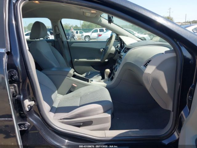 2011 CHEVROLET MALIBU 1G1ZB5E16BF144984 Photo 4