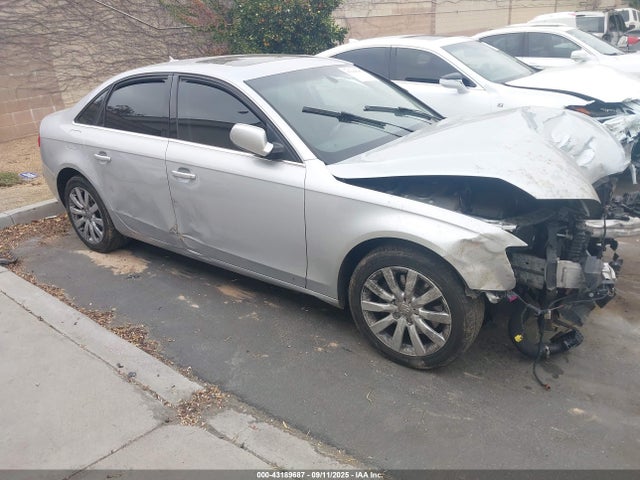 2013 AUDI A4 WAUBFAFL1DA161341 Photo 0