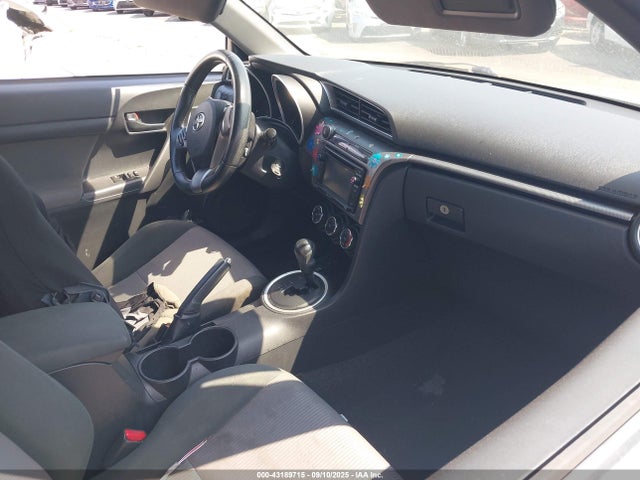 Scion 2ar-fe 2014 JTKJF5C77E3081974 Image 5