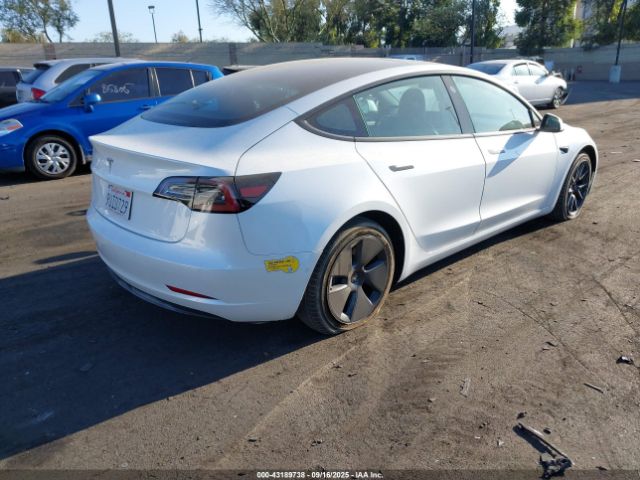 2021 TESLA MODEL 3 5YJ3E1EA2MF066370 Photo 3
