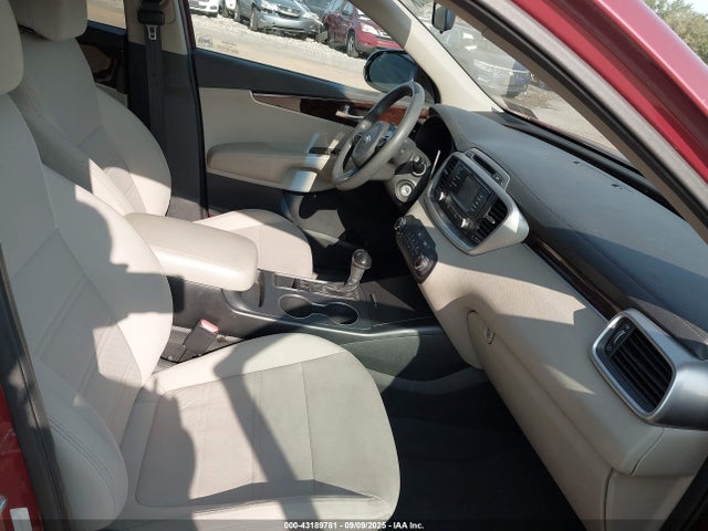 5XYPGDA50HG331646 KIA Sorento
