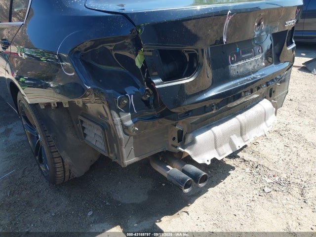 BMW 2018 2018 WBA8B9G58JNU97593 Image 6