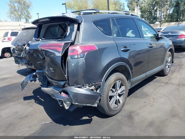 Toyota 2ar-fe 2018 JTMRFREV9JJ258348 Image 4