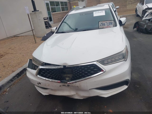 Acura j35y6 2018 19UUB2F59JA001395 Image 13