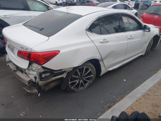 2018 ACURA TLX 19UUB2F59JA001395 Photo 3