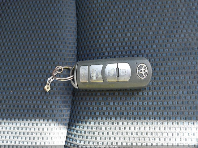 3MYDLBYV1KY513398 Toyota p5v