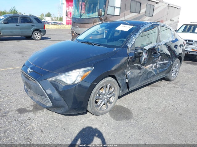 3MYDLBYV1KY513398 Toyota p5v
